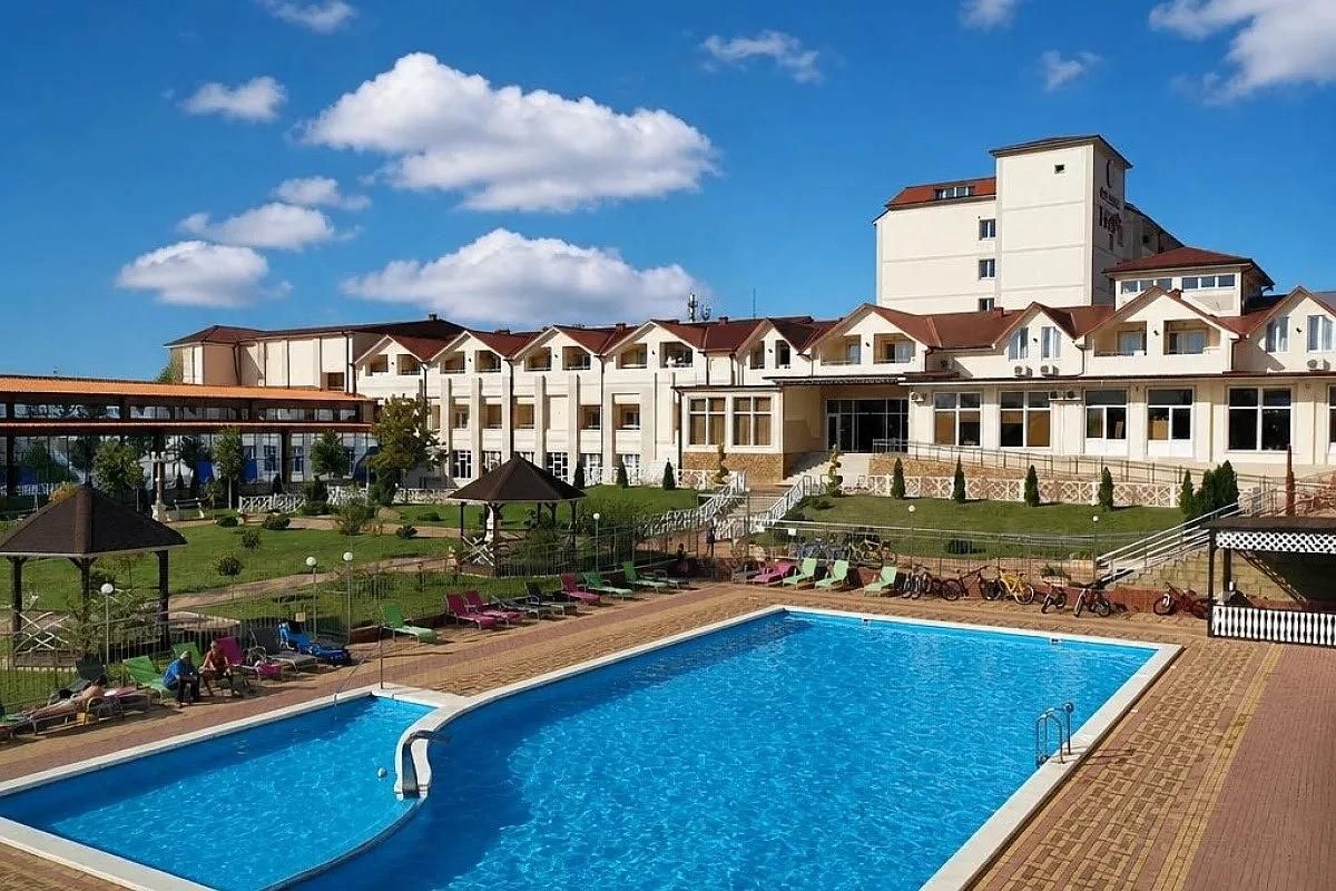 Водопады реки Жане, "Голубая Бездна" и SPA-Релакс в "Руси"
